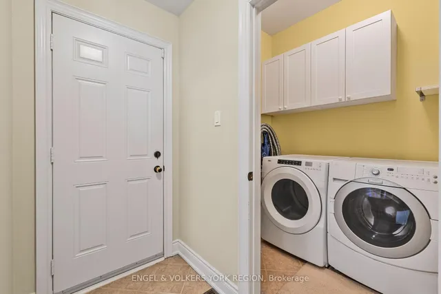 Additional image 20 of 26 Imperial Lakes Dr