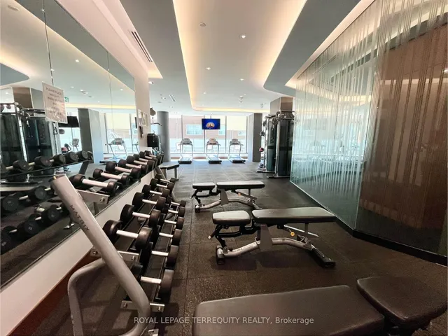 Additional image 31 of 125 Redpath Ave Unit 405