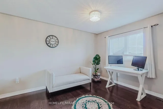 Additional image 20 of 926 Whewell Tr