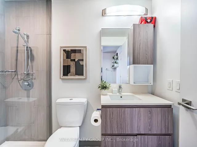 Additional image 33 of 36 Park Lawn Rd Unit 410