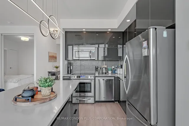 Additional image 13 of 80 Marine Parade Dr Unit 2907