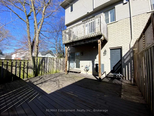 Additional image 38 of 2430 Second St