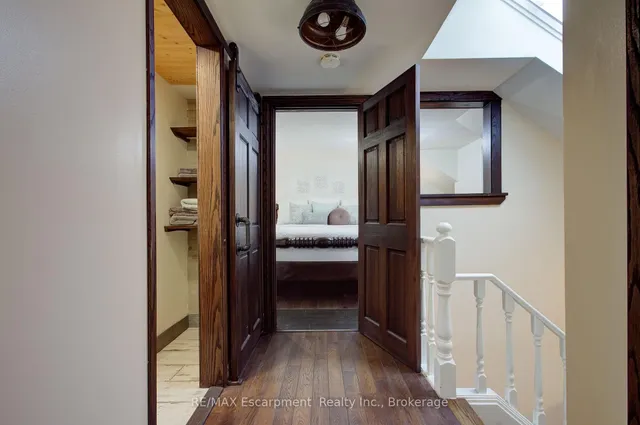 Additional image 26 of 1517 Norwood Ave