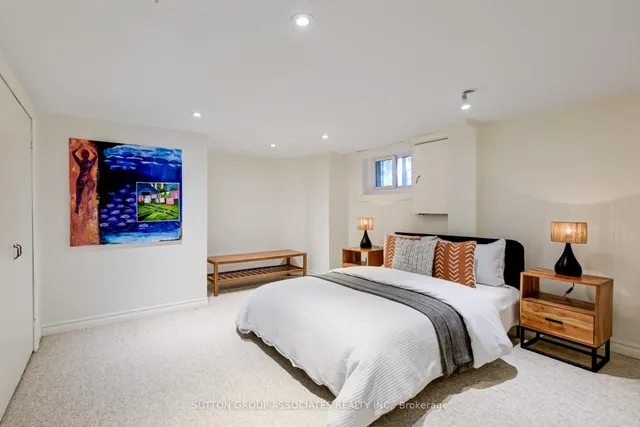 Additional image 38 of 10 Vermont Ave