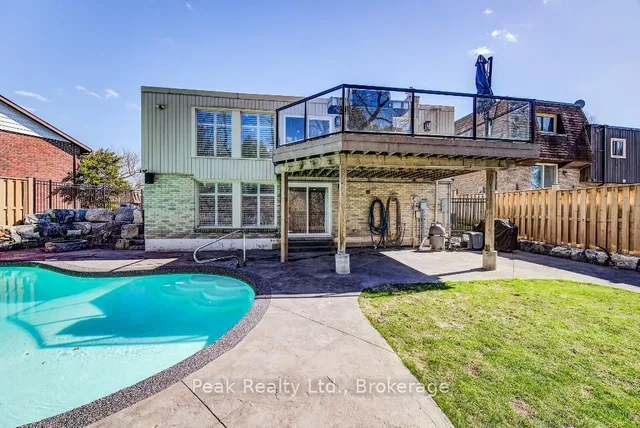 Additional image 32 of 76 Underhill Cres