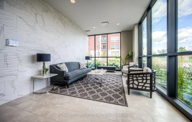 Additional image 6 of 175 Commonwealth St Unit 406