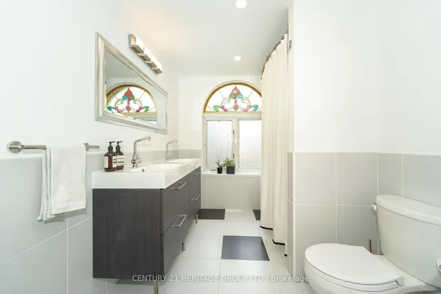 Additional image 19 of 280 Sherbourne St Unit 5