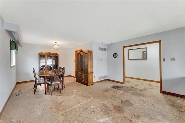 Additional image 14 of 43 Curtis Dr