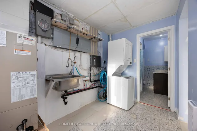 Additional image 6 of 61 Driftwood Ave Unit 2