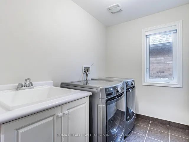 Additional image 39 of 41 Hoxton Rd