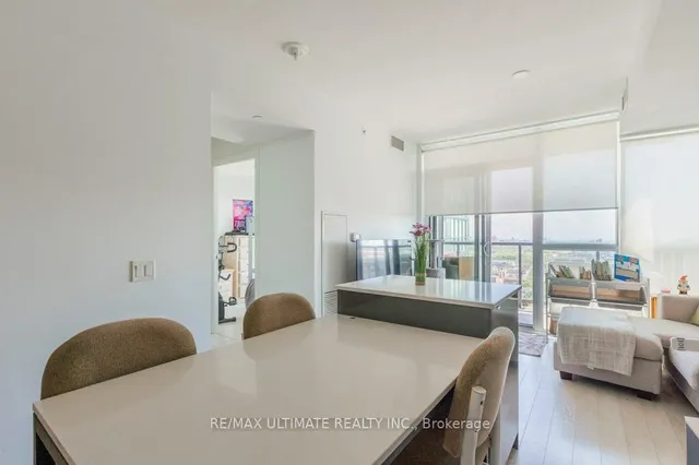 Additional image 7 of 1461 Lawrence Ave Unit 2001