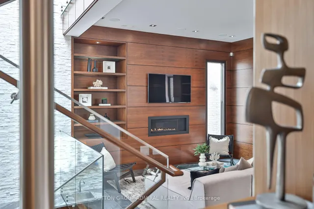 Additional image 6 of 415 Douglas Ave