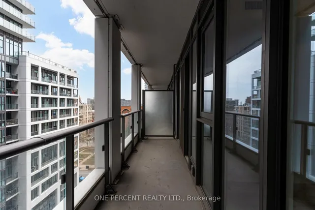Additional image 36 of 121 Lower Sherbourne St Unit 843D