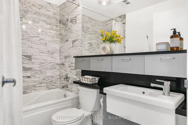 Additional image 22 of 70 Alexander St Unit 208