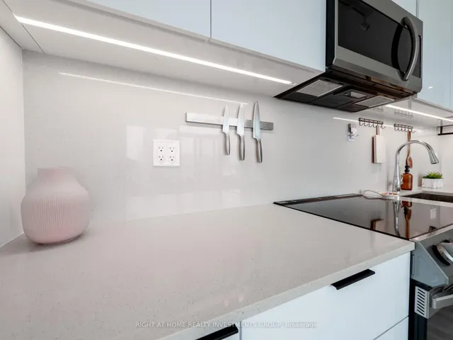 Additional image 7 of 50 Power St Unit 712