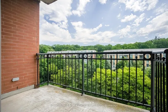 Additional image 26 of 18 William Carson Cres Unit 811