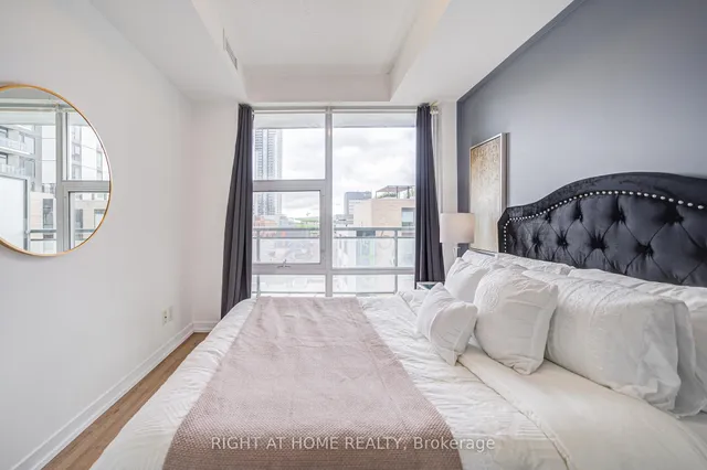 Additional image 23 of 85 Duke St Unit 405