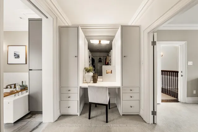 Additional image 23 of 19 Whitney Ave