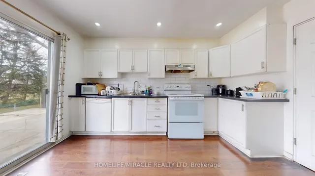 Additional image 10 of 20 Earnscliffe Circ