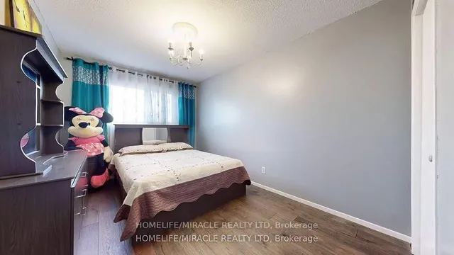 Additional image 19 of 7433 Sigsbee Dr