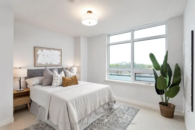 Additional image 20 of 816 Lansdowne Ave Unit 517