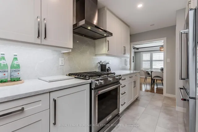 Additional image 10 of 1100 Dovercourt Ave
