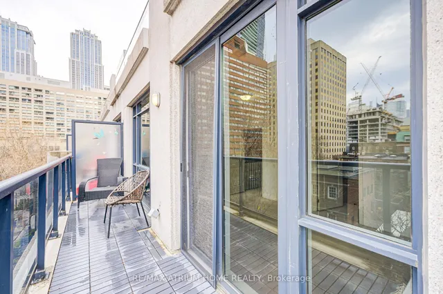 Additional image 35 of 23 Carlton St Unit 310