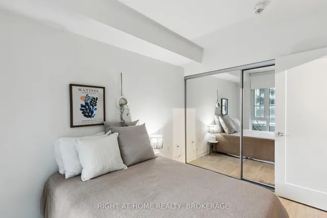 Additional image 15 of 576 Front St Unit 302E