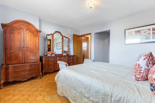 Additional image 18 of 4474 Full Moon Circ