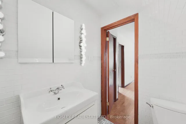 Additional image 19 of 96 Furnival Rd