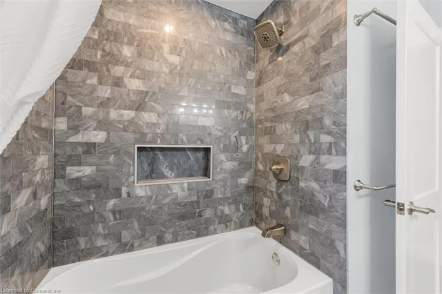 Additional image 14 of 14 Carousel Ave