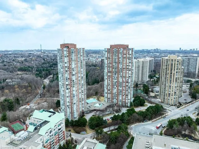 Additional image 35 of 7 Concorde Pl Unit 1005