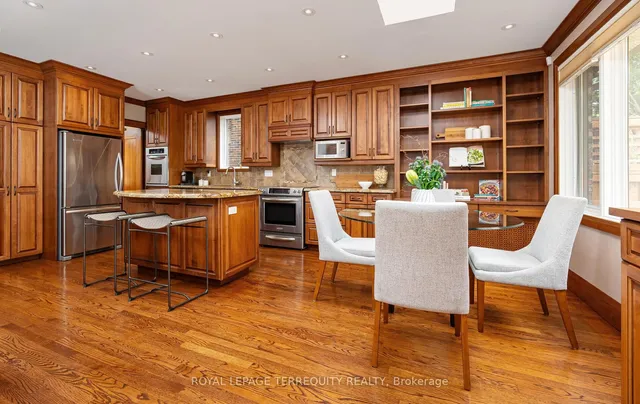 Additional image 12 of 504 Riverside Dr