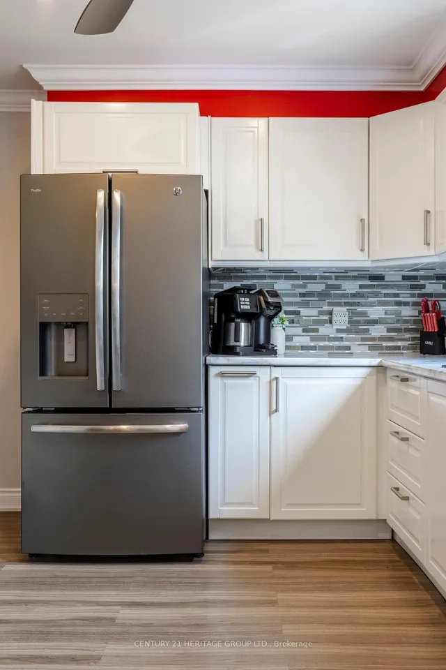 Additional image 27 of 2202 PEMBROKE Crt