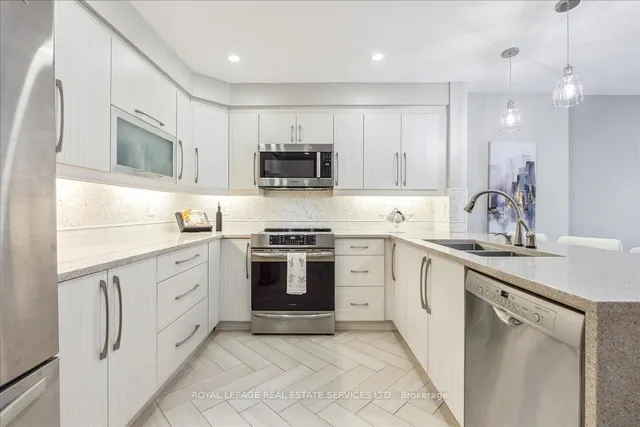 Additional image 11 of 2250 Rockingham Dr Unit 10