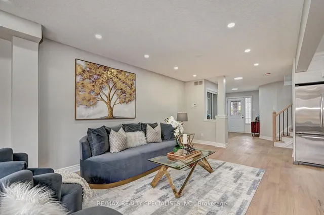 Additional image 8 of 42 Bridleridge St