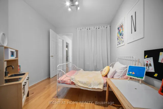 Additional image 26 of 1085 Foxglove Pl