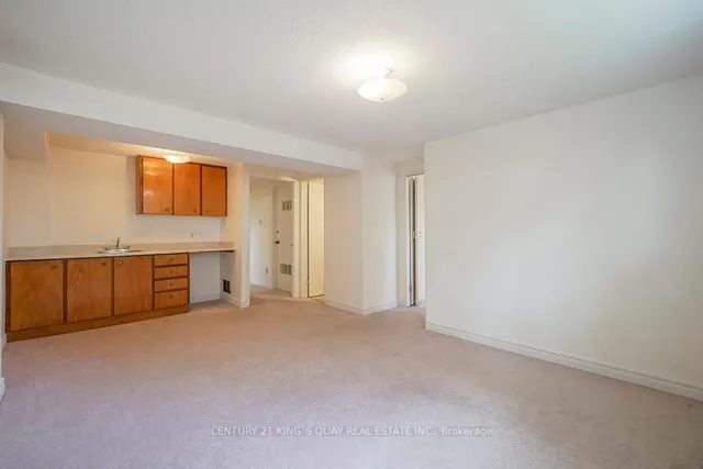 Additional image 29 of 95 Goldhawk Tr