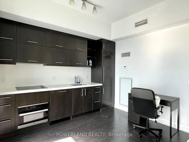 Additional image 8 of 1080 Bay St Unit 4405