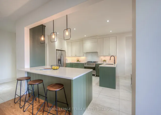 Additional image 14 of 217 1/2 Federal St