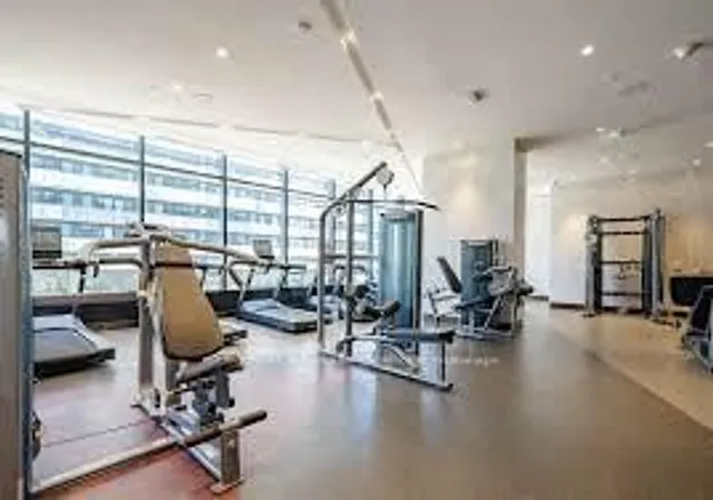 Additional image 25 of 470 Front St St Unit PH7