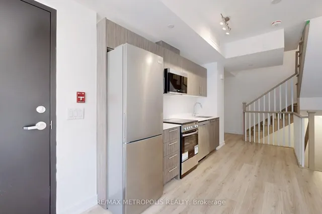 Additional image 4 of 871 Sheppard Ave Unit 42