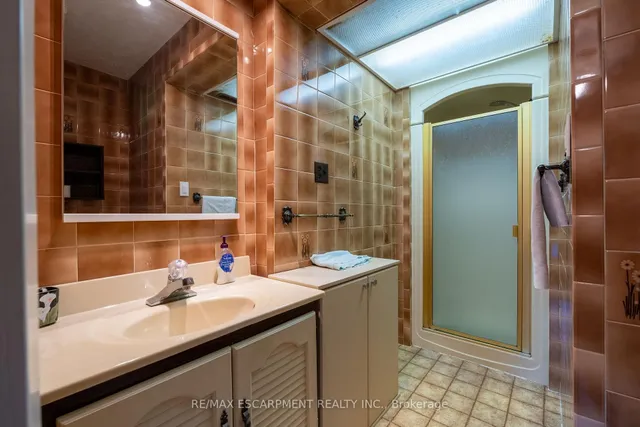 Additional image 29 of 1215 Derry Rd