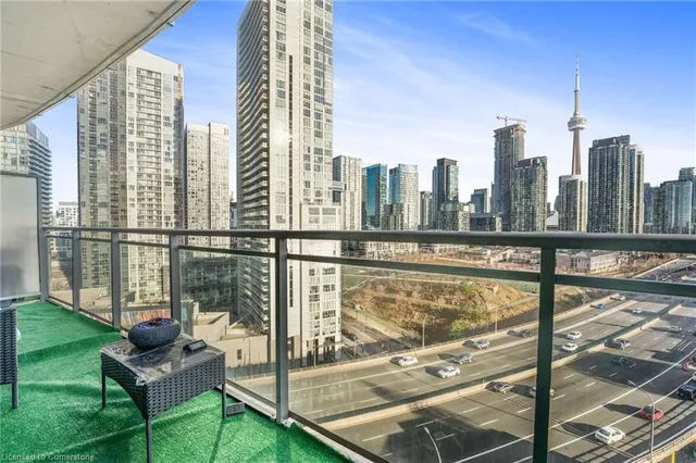 Additional image 24 of 38 Dan Leckie Way Unit 1909