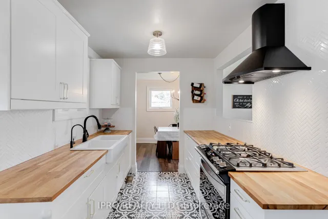 Additional image 12 of 43 Sherwood Cres