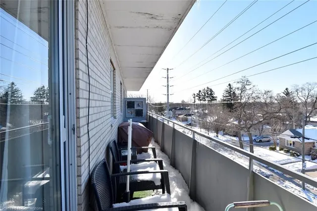 Additional image 29 of 893 Concession St Unit 303