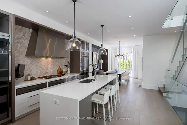 Additional image 13 of 11 Thurloe Ave