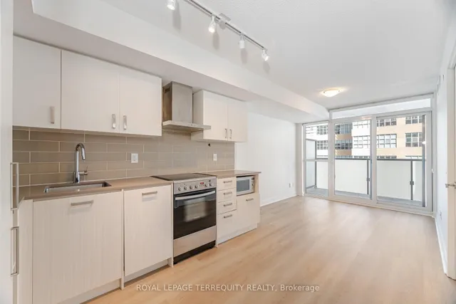 Additional image 3 of 125 Redpath Ave Unit 405