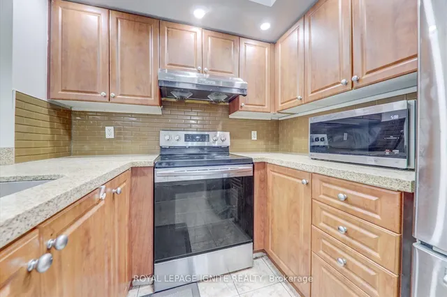 Additional image 18 of 3035 Finch Ave Unit 2013