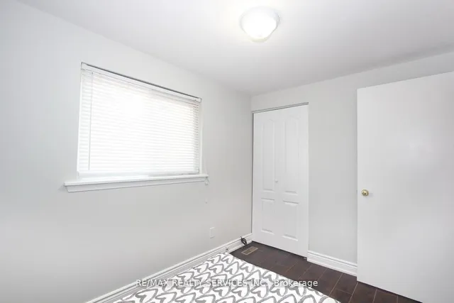 Additional image 42 of 185 Earnscliffe Circ
